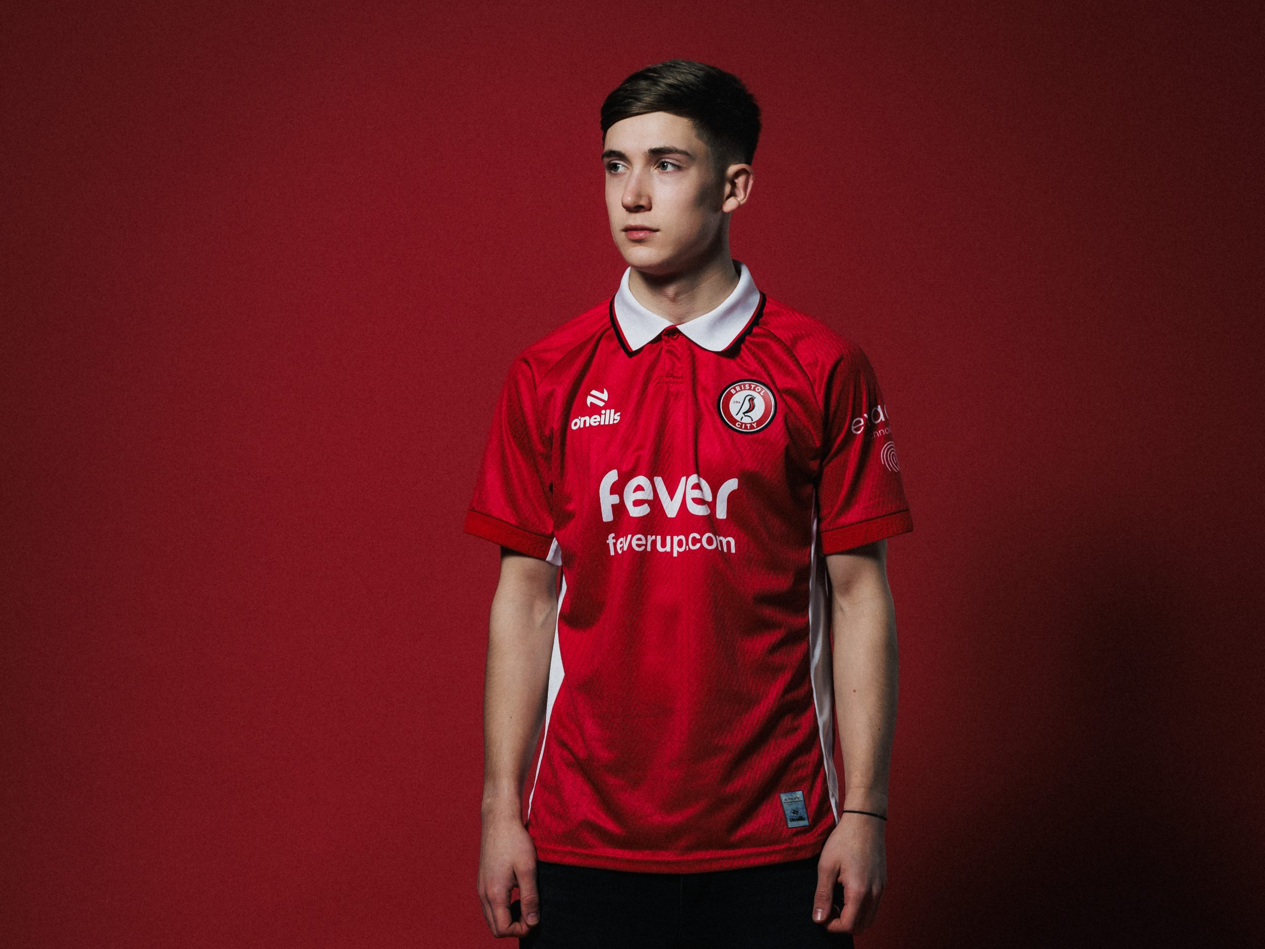 Seb Naylor signs on loan